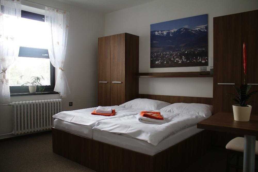 Hotel Pod Radnici Šumperk エクステリア 写真