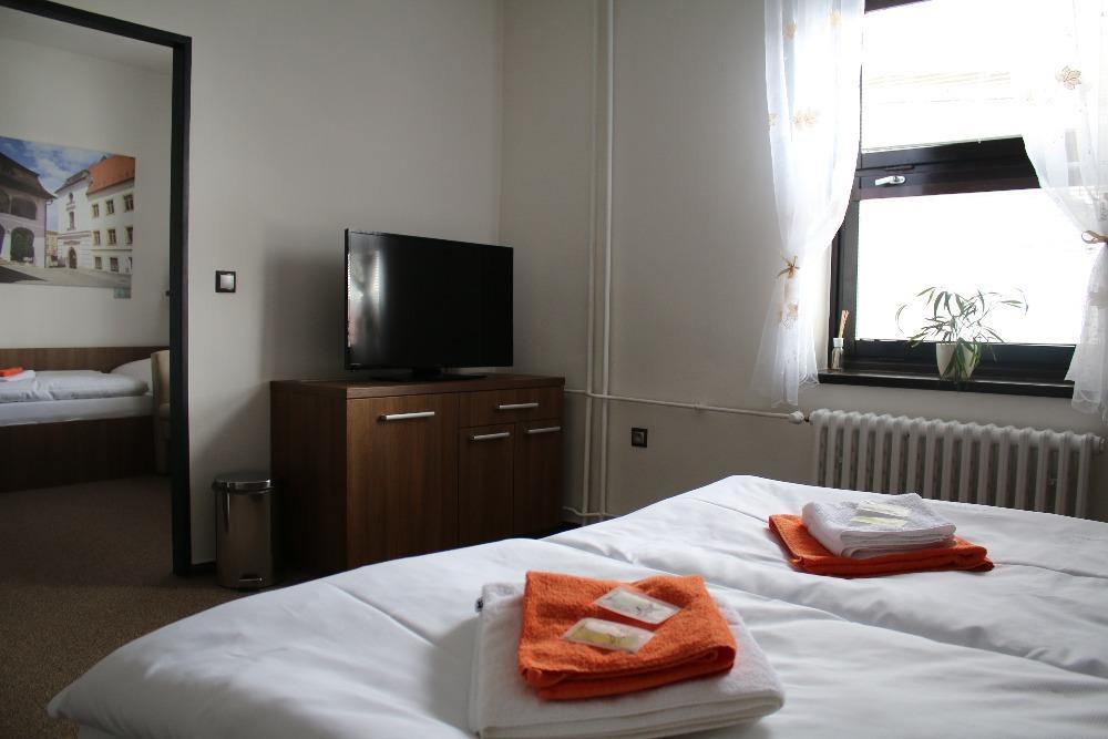 Hotel Pod Radnici Šumperk エクステリア 写真