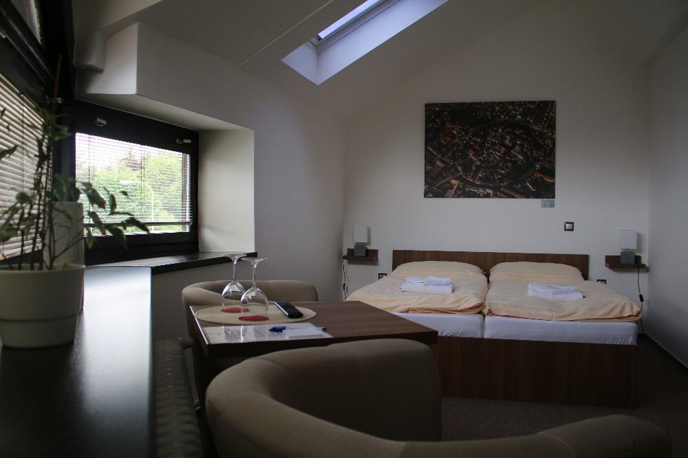 Hotel Pod Radnici Šumperk エクステリア 写真