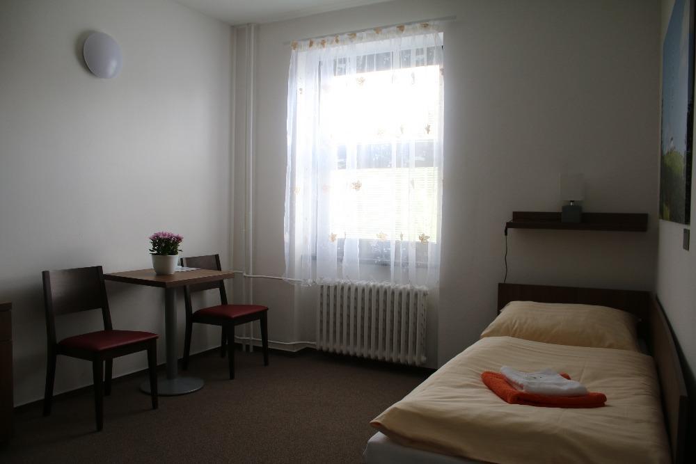 Hotel Pod Radnici Šumperk エクステリア 写真
